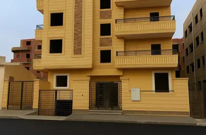 (بنتهاوس  (روف - 2 غرف نوم - 2 حمامات للبيع في طريق الحي الايطالي - حدائق اكتوبر - مدينة 6 أكتوبر - الجيزة