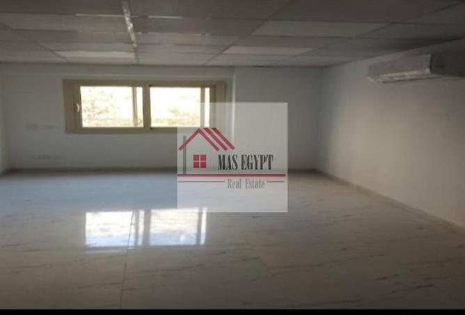 8469476 - Property Image 2