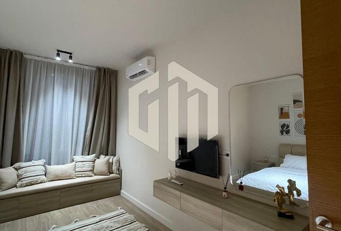 8363844 - Property Image 2