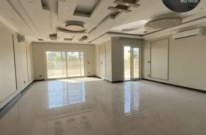 فيلا - 4 غرف نوم - 4 حمامات للبيع في ذا كراون - طريق مصر اسكندرية الصحراوي - مدينة 6 أكتوبر - الجيزة