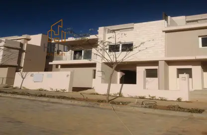 فيلا - 4 غرف نوم - 3 حمامات للبيع في تواني هايد بارك - كمبوندات 6 أكتوبر - مدينة 6 أكتوبر - الجيزة