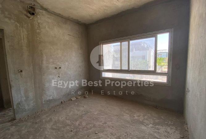 8128106 - Property Image 3