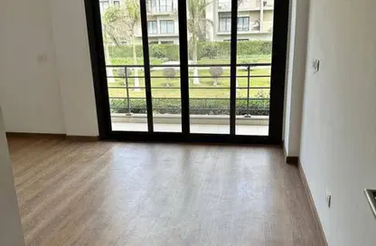 Apartment - 2 Bedrooms - 2 Bathrooms for sale in Moon Residences - Fifth Square - The 5th Settlement - New Cairo City - Cairo