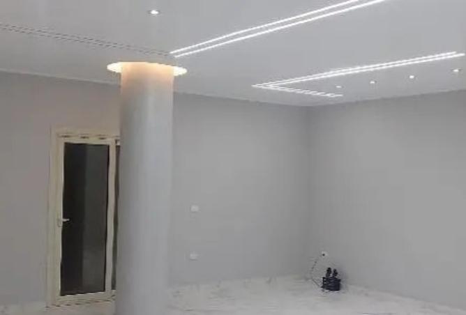 8515808 - Property Image 2