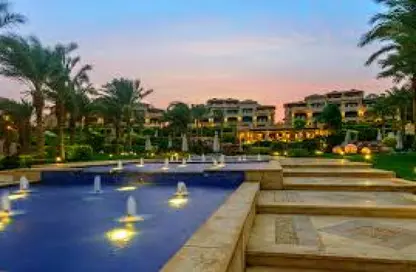Penthouse - 2 Bedrooms - 2 Bathrooms for sale in La Vista Ray - La Vista - Al Ain Al Sokhna - Suez