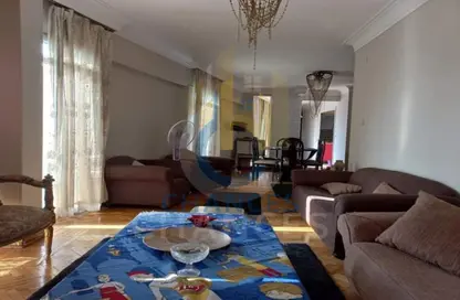 Apartment - 3 Bedrooms - 2 Bathrooms for sale in Street 100 - Maadi - Hay El Maadi - Cairo