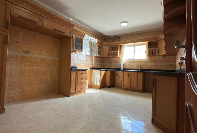 8423064 - Property Image 2