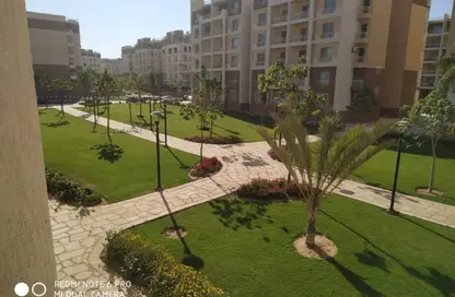 Apartment - 2 Bedrooms - 2 Bathrooms for sale in Madinaty - Cairo