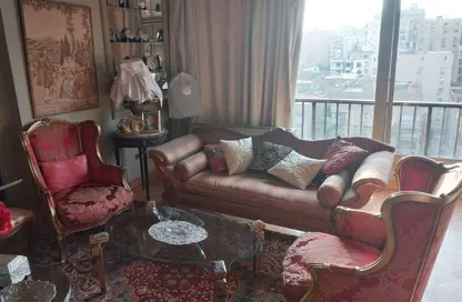 Apartment - 3 Bedrooms - 2 Bathrooms for sale in Shooting Club Street - Dokki - Giza