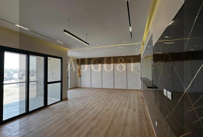 8428354 - Property Image 2