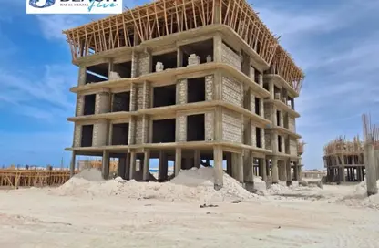 شاليه - 2 غرف نوم - 2 حمامات للبيع في مارسيليا بيتش 5 - راس الحكمة - الساحل الشمالي
