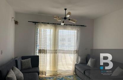 Chalet - 2 Bedrooms - 2 Bathrooms for sale in Mountain View - Ras Al Hekma - North Coast