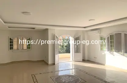 شقة - 3 غرف نوم - 3 حمامات للايجار في غرب الجولف - كمبوندات القطامية - القطامية - مدينة القاهرة الجديدة - القاهرة