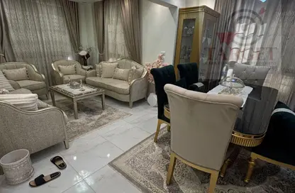 Apartment - 3 Bedrooms - 2 Bathrooms for sale in 6 October Compounds - 6 October City - Giza
