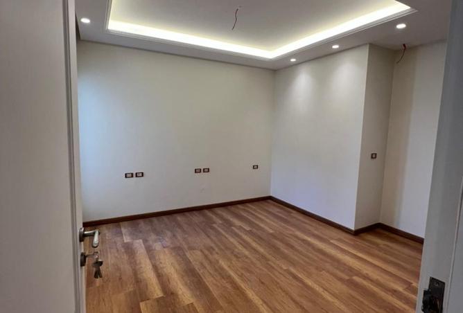 8306565 - Property Image 2