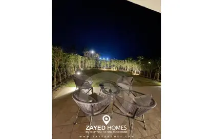 شقة - 3 غرف نوم - 3 حمامات للايجار في ذا كورت ياردز - كمبوندات الشيخ زايد - الشيخ زايد - الجيزة