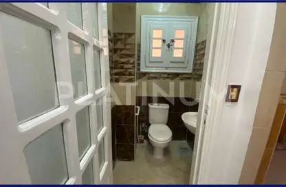 Office Space - Studio - 1 Bathroom for sale in Al Sayeda Sakina Bint Al Hussein St. - Kafr Abdo - Roushdy - Hay Sharq - Alexandria