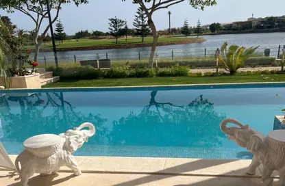 فيلا - 5 غرف نوم - 5 حمامات للبيع في مراسي - سيدي عبد الرحمن - الساحل الشمالي