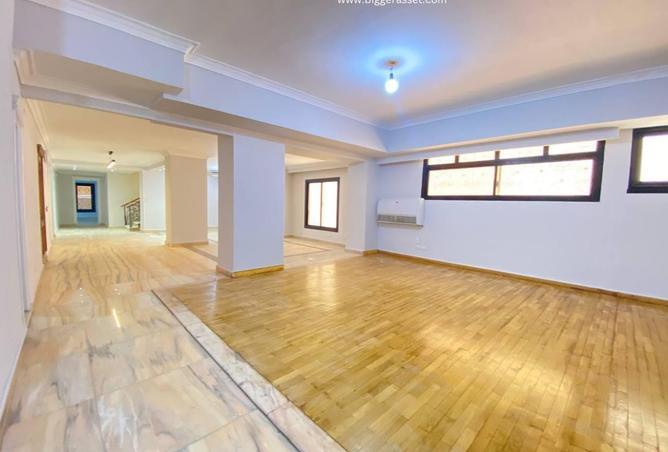 8263594 - Property Image 3