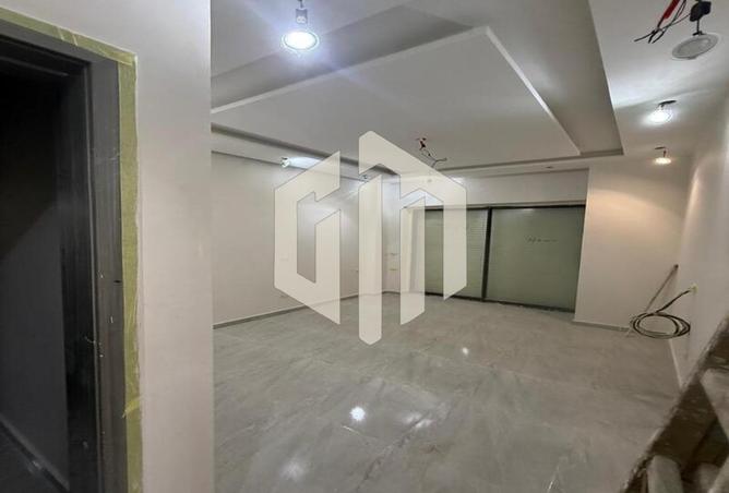 8039663 - Property Image 2