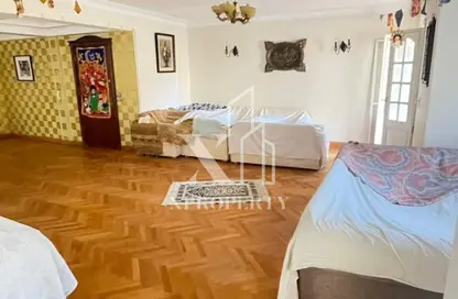 Apartment - 3 Bedrooms - 2 Bathrooms for sale in Gate 1 - Khofo - Hadayek El Ahram - Giza