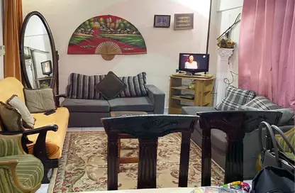 Apartment - 2 Bedrooms - 1 Bathroom for sale in Port Said St. - Sporting - Hay Sharq - Alexandria