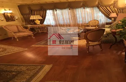 Apartment - 4 Bedrooms - 2 Bathrooms for sale in Mosadak St. - Dokki - Giza