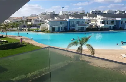 شقق فندقية - غرفة نوم - 2 حمامات للبيع في فوكا باي - قسم مرسي مطروح - الساحل الشمالي