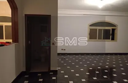 شقة - 3 غرف نوم - 2 حمامات للايجار في عمارات البنفسج - البنفسج - مدينة القاهرة الجديدة - القاهرة