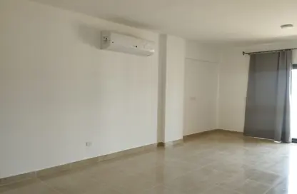شقة - 3 غرف نوم - 3 حمامات للايجار في مون ريزيدنس - فيفث سكوير - التجمع الخامس - مدينة القاهرة الجديدة - القاهرة