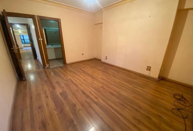 8405928 - Property Image 3