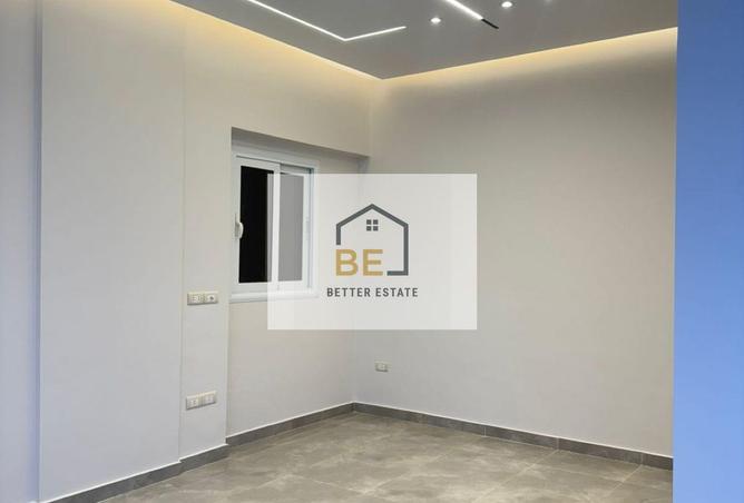 8266441 - Property Image 3