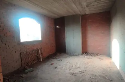 Apartment - 3 Bedrooms - 2 Bathrooms for sale in Al Mansoura - Al Daqahlya