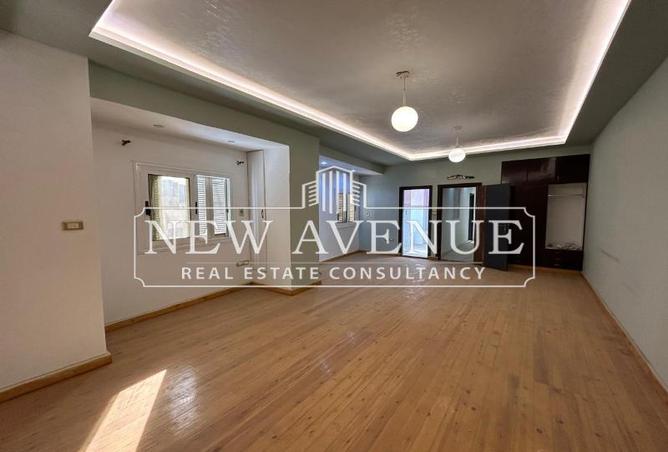 8253862 - Property Image 3