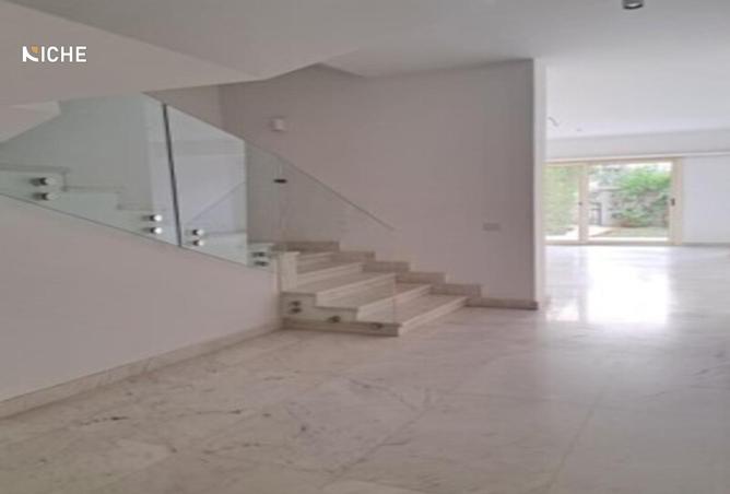 8216636 - Property Image 2