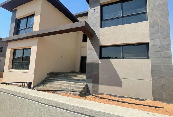 8236601 - Property Image 2