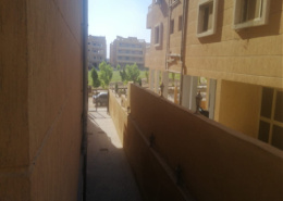 شقة - 2 غرف نوم - 2 حمامات for للبيع in شارع محمد الكحلاوي - الحي التاسع - مدينة العبور - القليوبية