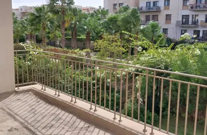 Apartment - 3 Bedrooms - 3 Bathrooms for sale in Westown - Sheikh Zayed Compounds - Sheikh Zayed City - Giza