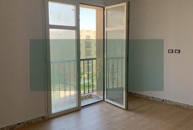 8190045 - Property Image 3