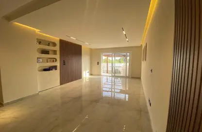 Apartment - 1 Bedroom - 2 Bathrooms for sale in Hyde Park - 5th Settlement Compounds - The 5th Settlement - New Cairo City - Cairo