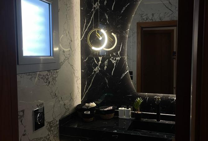 8156340 - Property Image 2
