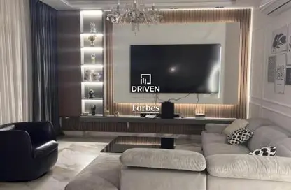 Townhouse - 4 Bedrooms - 4 Bathrooms for sale in Palm Hills October - Cairo Alexandria Desert Road - 6 October City - Giza