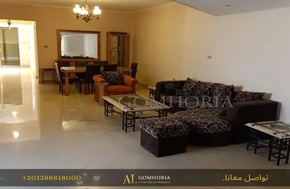 شقة - 3 غرف نوم - 3 حمامات للايجار في شارع المنصور محمد - الزمالك - القاهرة