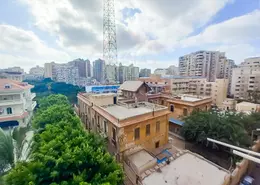 Apartment - 3 Bedrooms - 1 Bathroom for sale in Zezenia - Hay Sharq - Alexandria