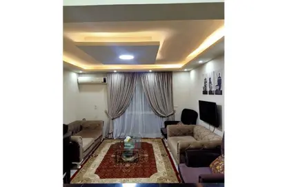 Apartment - 2 Bedrooms - 1 Bathroom for rent in Al Mostakbal - 12th District - Sheikh Zayed City - Giza