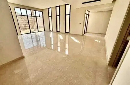 شقة - 4 غرف نوم - 3 حمامات للبيع في أو ويست - كمبوندات 6 أكتوبر - مدينة 6 أكتوبر - الجيزة