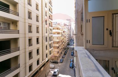Apartment - 3 Bedrooms - 2 Bathrooms for rent in Laurent - Hay Sharq - Alexandria