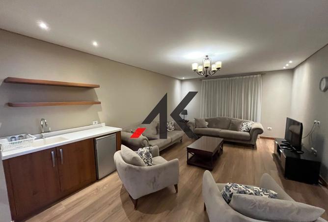 8392840 - Property Image 3