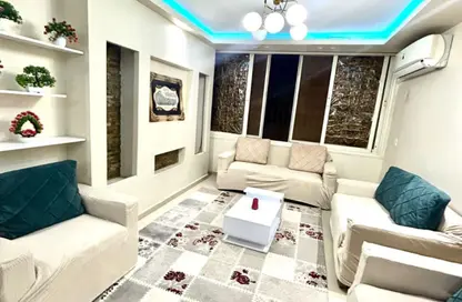Apartment - 3 Bedrooms - 2 Bathrooms for rent in Gate 3 - Menkaure - Hadayek El Ahram - Giza