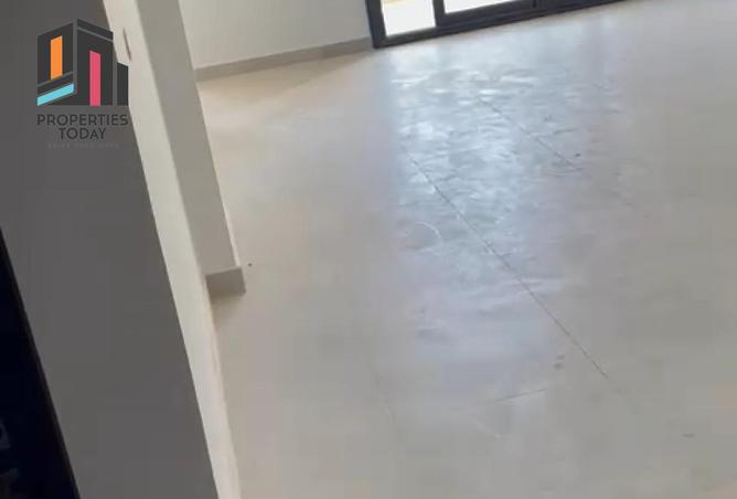 8382902 - Property Image 2